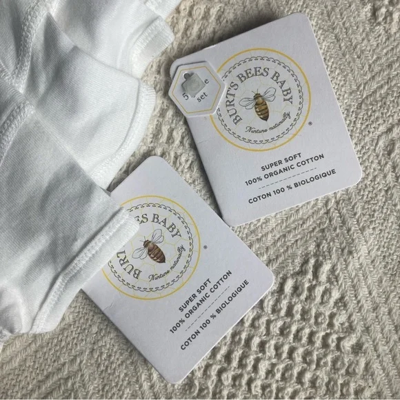 Large Burt’s Bees Baby Bundle Size 3-6 & 6-9 months NWT - Picture 4 of 10